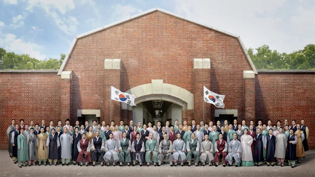 빙그레 : 처음입는 광복 (2024 서울 영상 광고제 금상, 동상 수상)