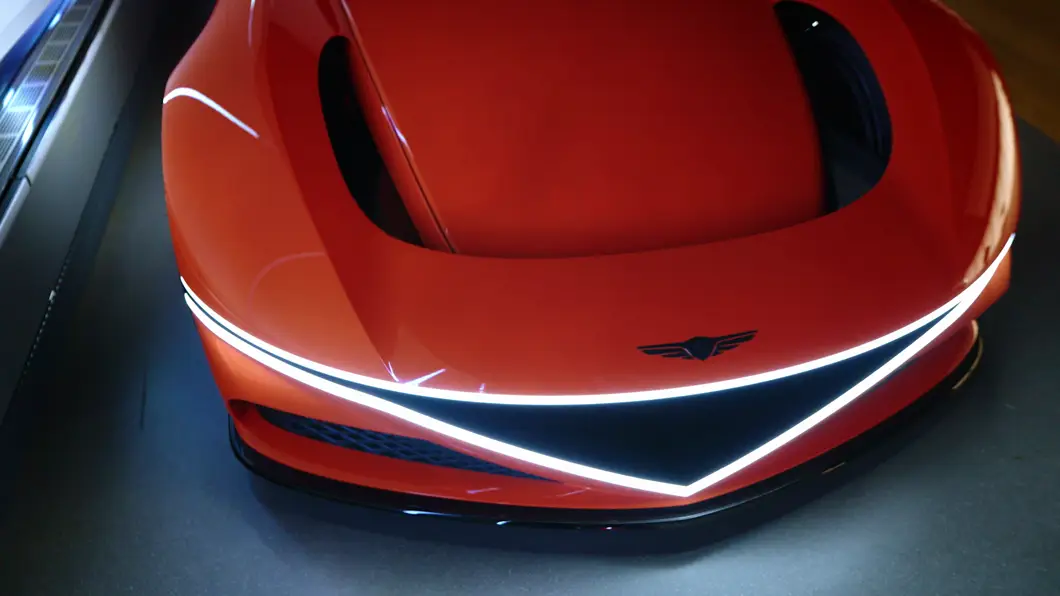 NEOLUN Concept Showcase